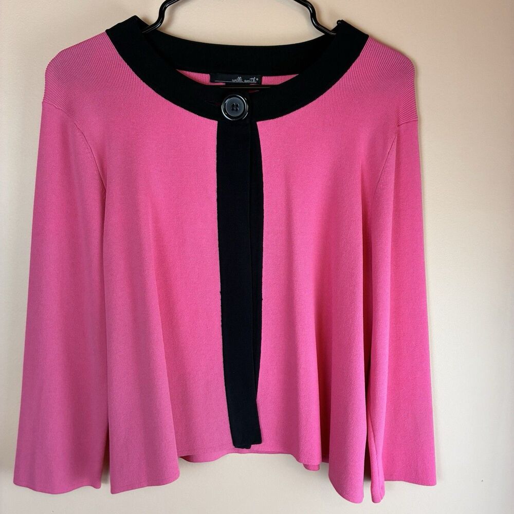 Willi Smith Women’s Pink Sweater Black Trim Size XL